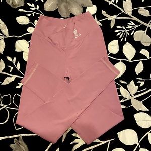 CLS Leggings size medium